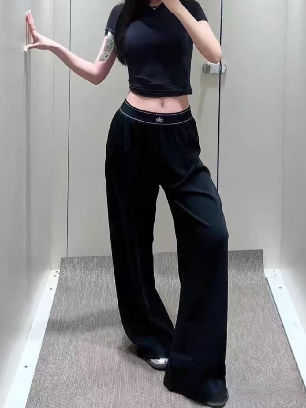 🛍️Alo Yoga Suit Up Trouser Black Regular 30-inch Inner Seam Length